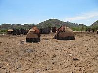 Traditionelles Himba-Dorf