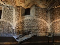 Knochenkirche in Évora