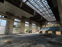 Maschinenhalle des Pozo Herrera N°2 in Sotillos de Sabero über dem alten Kohlebergwerk