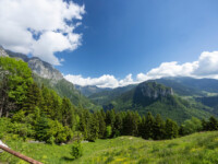 Auf der Ostseite des Passo della Presolana