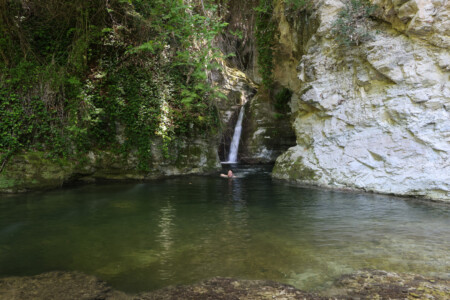 Kühles Bad abseits jeglicher Touristenströme in den Abruzzen